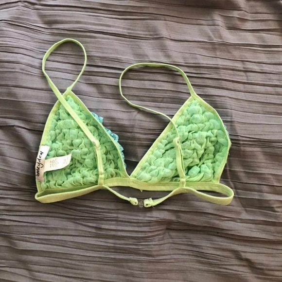 ❄️3 Bralette Bundle - Picture 3 of 7